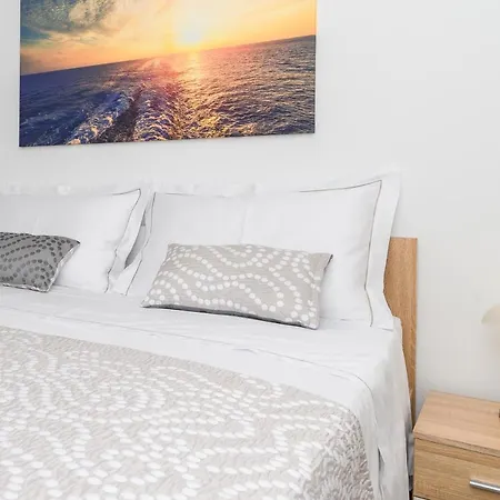 And Yasmin Guest house 3*